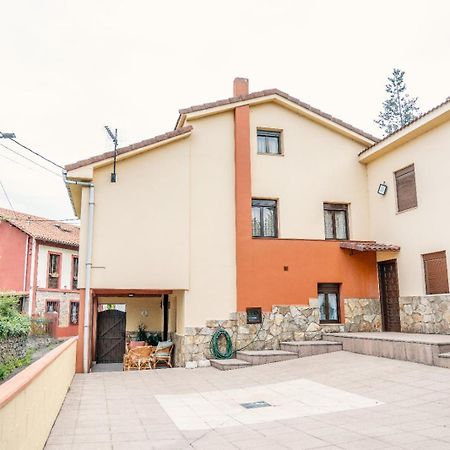 Casa Abuela Toni Villa Oviedo Exterior foto